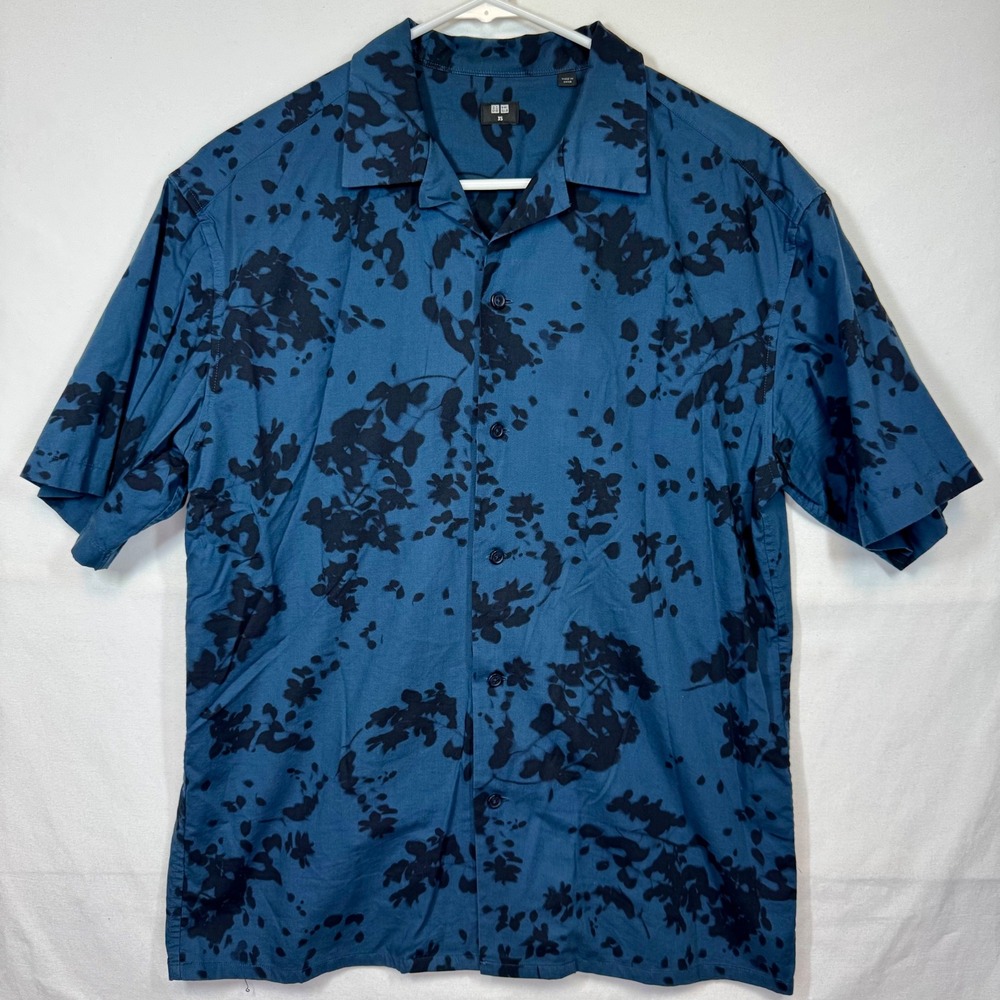 Uniqlo Men's Button Up Shirt‎ Abstract Print Blue Short Sleeve Casual Top Sz XS